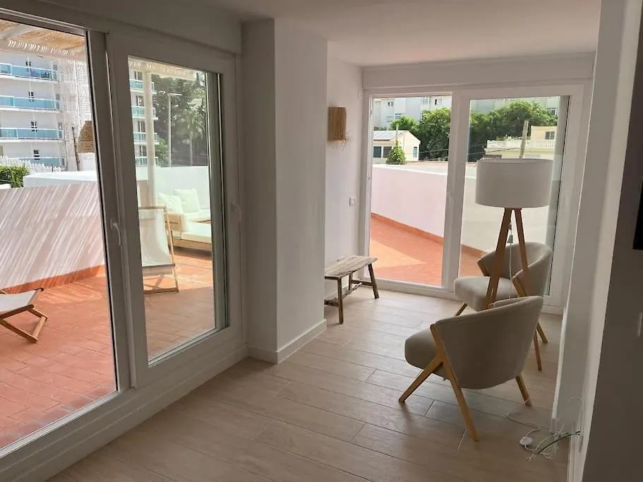 Large Terrace Beach-Side Appart Torremolinos 0*,  Spanje